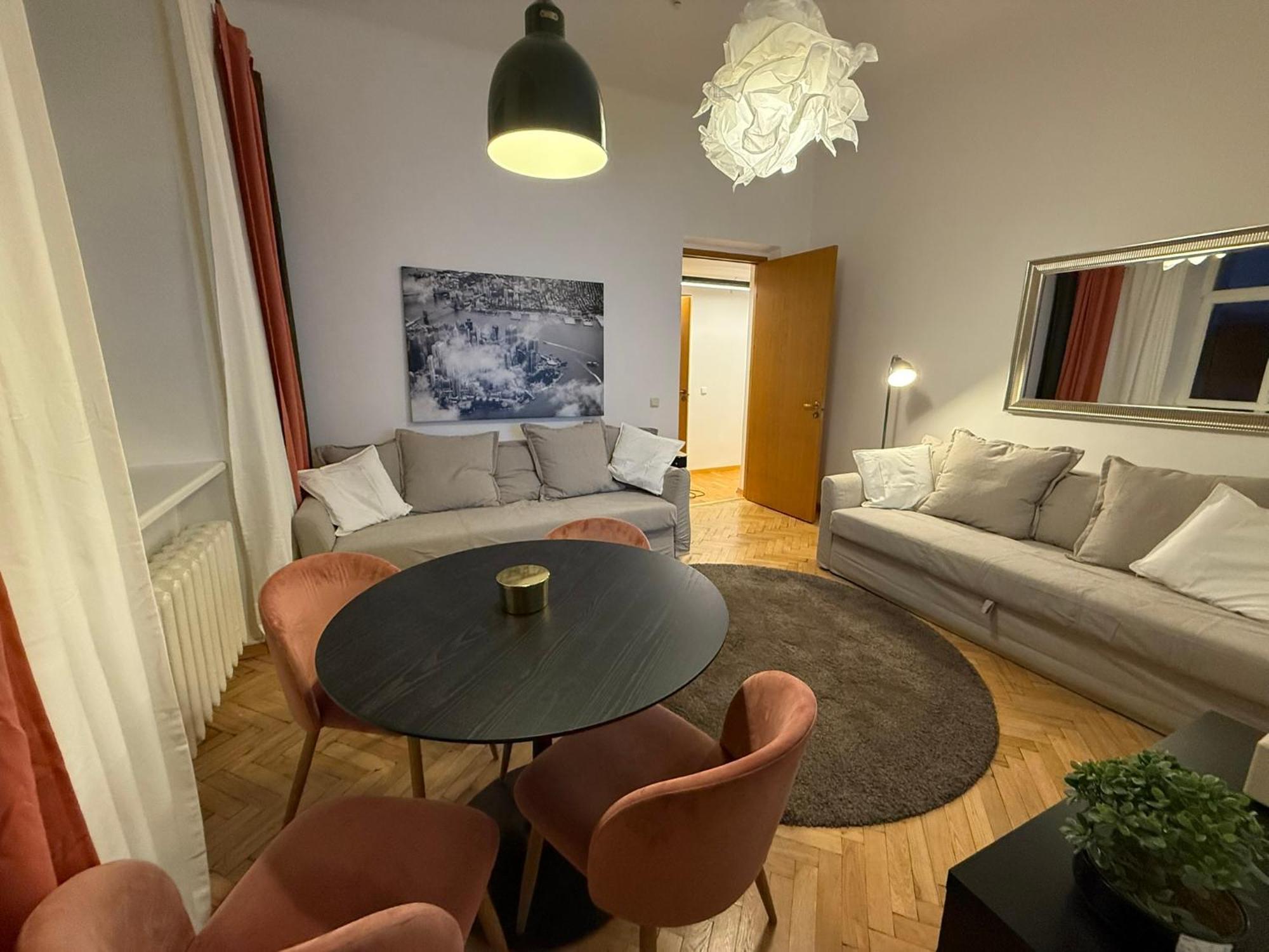 Tyzen39&38 Luxury Apartment Вилнюс Екстериор снимка