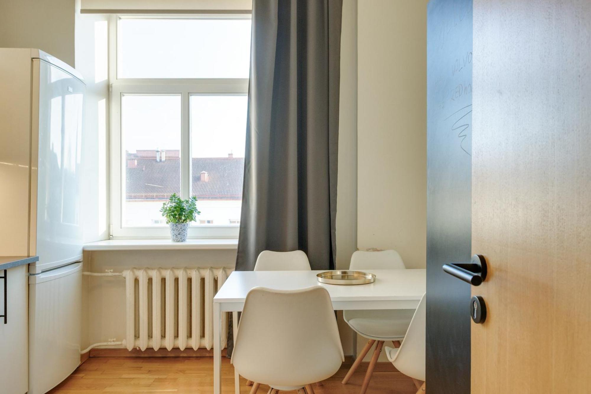 Tyzen39&38 Luxury Apartment Вилнюс Екстериор снимка
